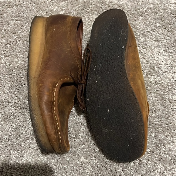 Clark’s Wallabee - Picture 3 of 5